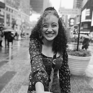 Meet your Posher, Claire